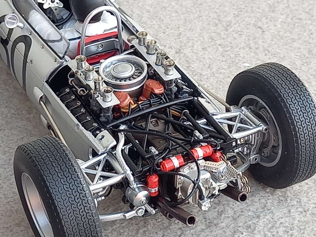 Porsche 804 F1 car - 1962 French GP winner - Gurney - Autoart Signature Ltd Edition 1/18