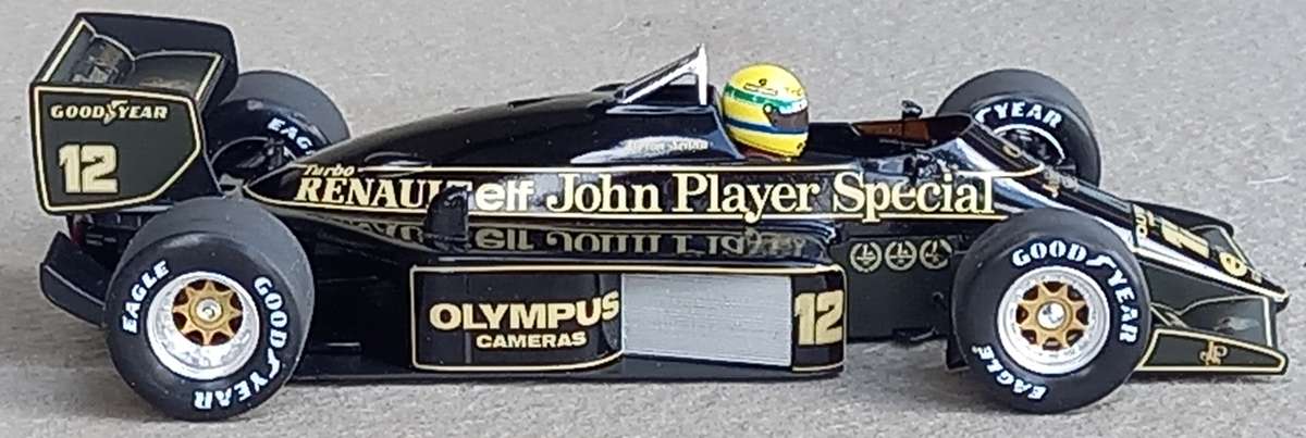 Lotus-Renault 97T - Ayrton Senna - 1985 Grand Prix winner - Minichamps 1/18