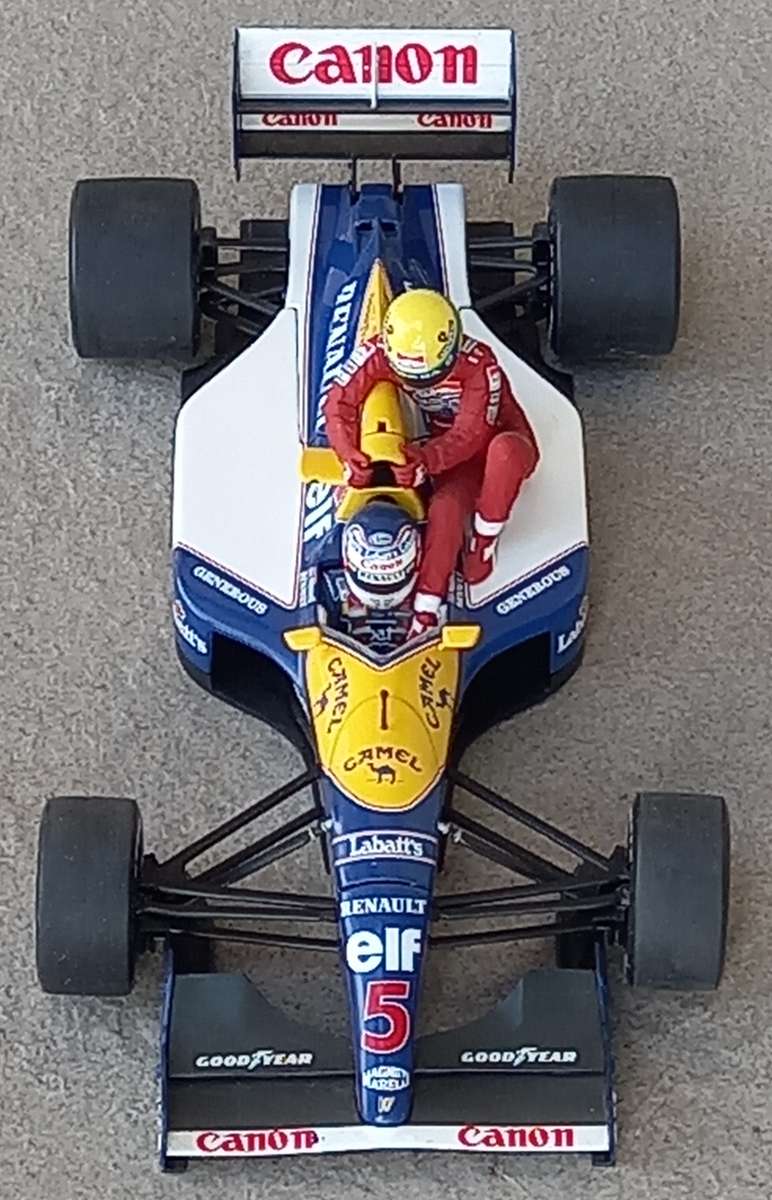 Williams FW14 - 1991 - N Mansell and A Senna taxi - Minichamps 1/18