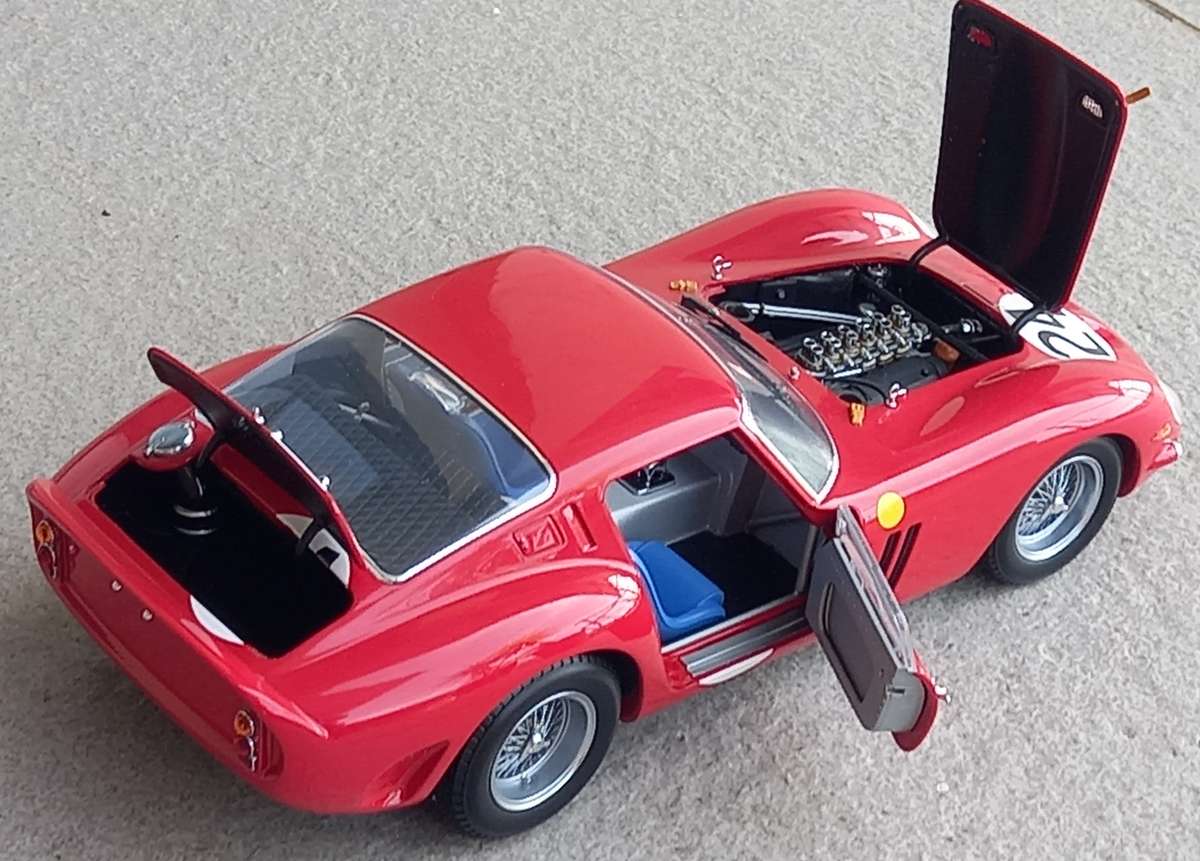 Ferrari 250 GTO - 2nd Le Mans 1963 - Legendary sportscar - Kyosho 1/18