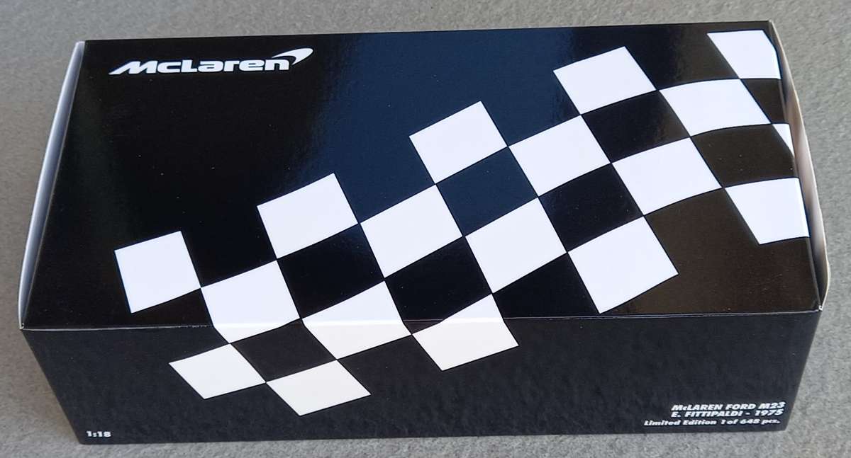 Marlboro-McLaren M23 - Fittipaldi - 1974 World Champion - Minichamps 1/18