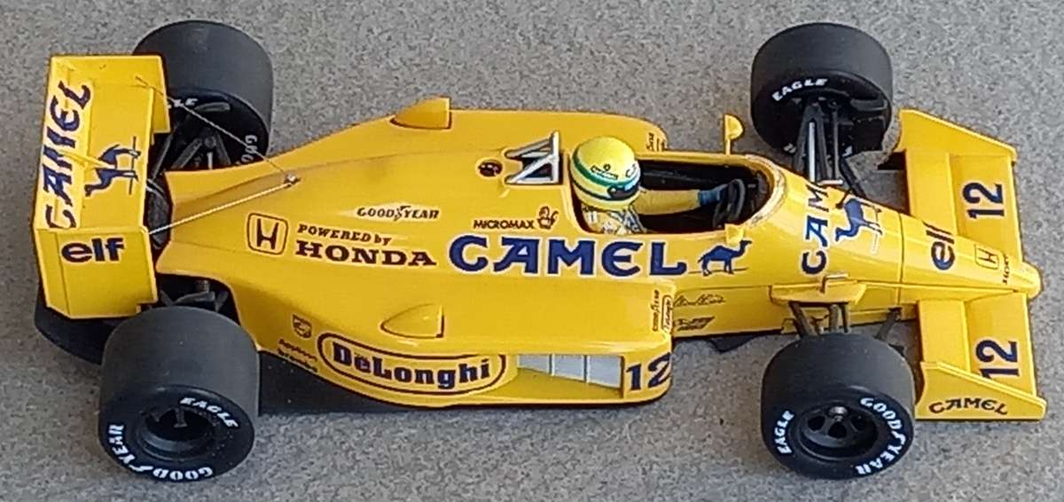 Lotus-Honda 99T - Senna - 1987 - Minichamps 1/18