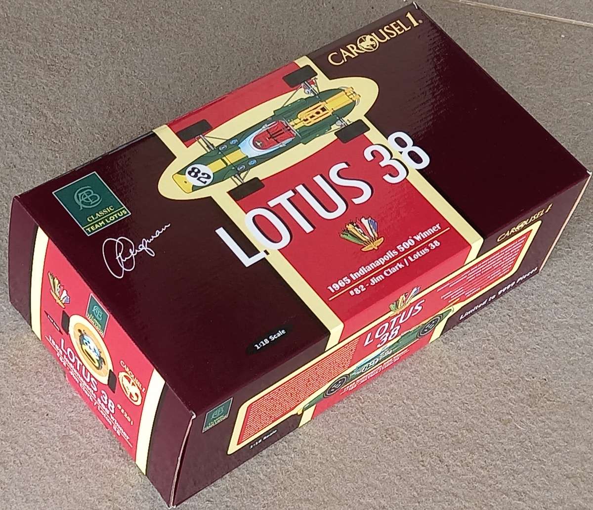 Lotus 38 - Jim Clark - 1965 Indianapolis 500 winner - Carousel 1/18