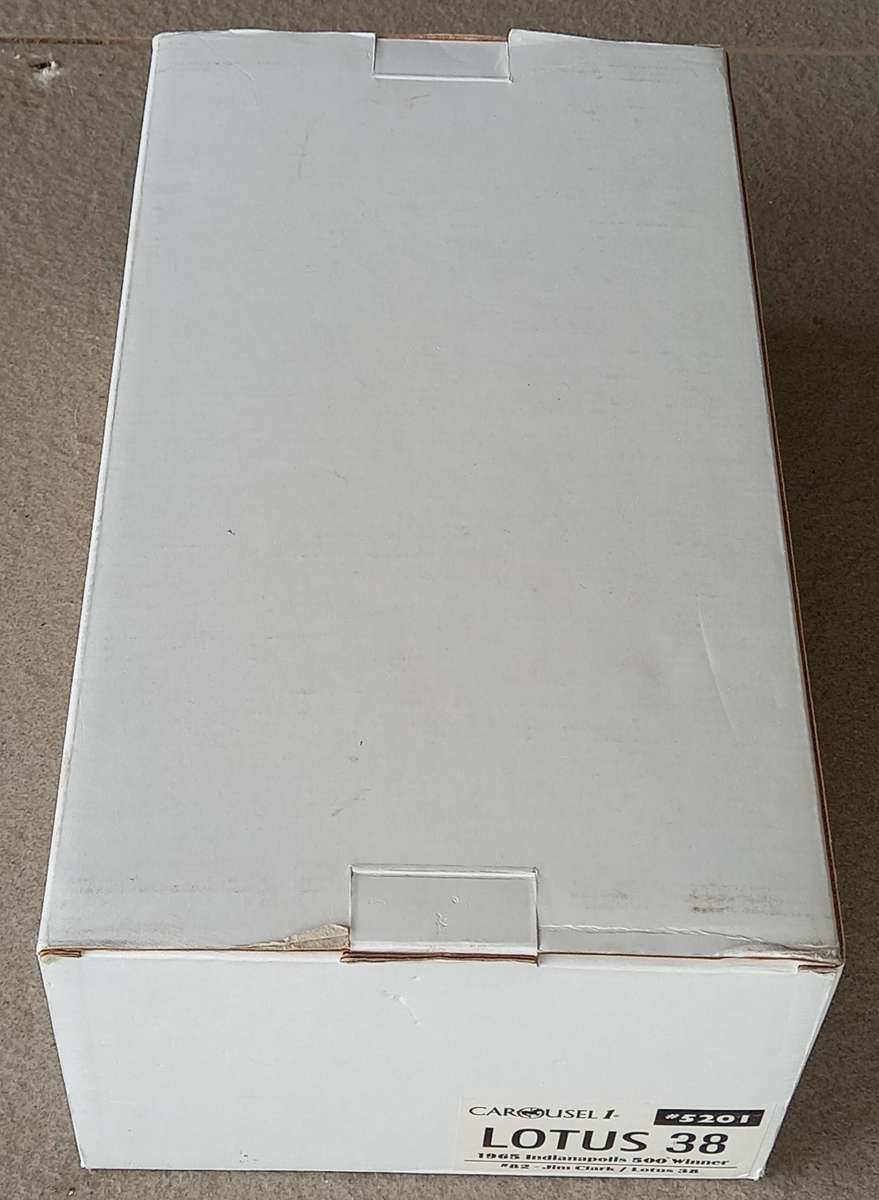 Lotus 38 - Jim Clark - 1965 Indianapolis 500 winner - Carousel 1/18