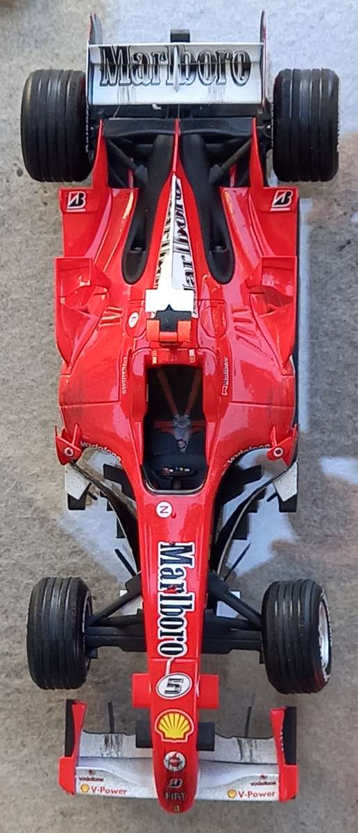Ferrari 248 - 2006 - Schumacher's last Ferrari drive - Brazil - Hotwheels 1/18