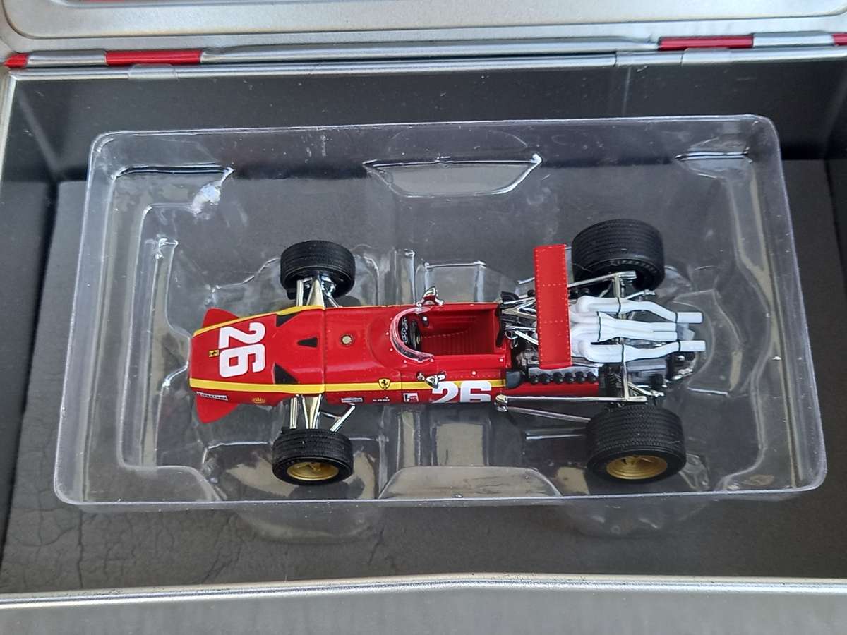 Ferrari 312 - 1968 French Grand Prix winner - J Ickx - IXO 1/43