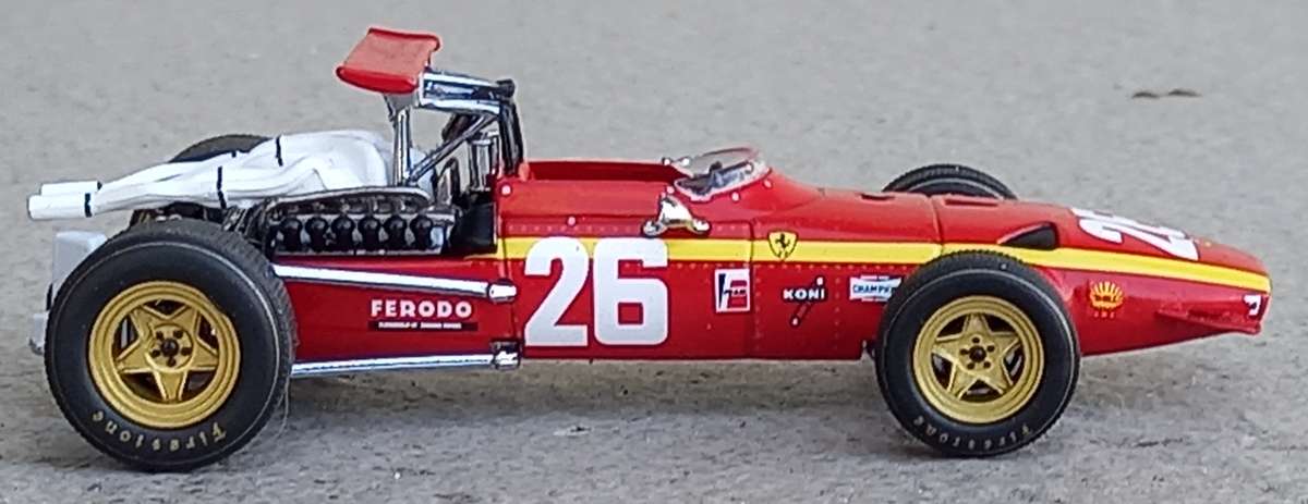 Ferrari 312 - 1968 French Grand Prix winner - J Ickx - IXO 1/43