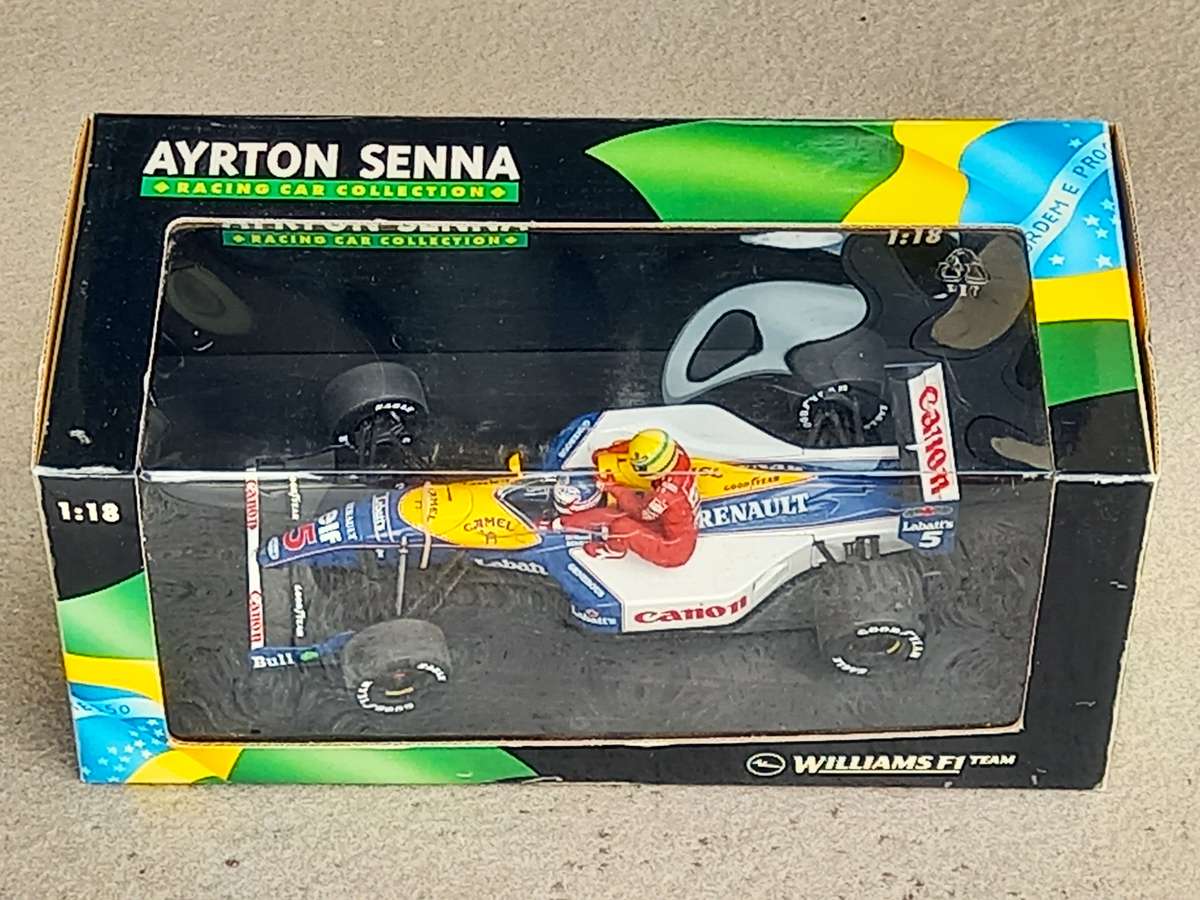 Williams FW14 - 1991 - N Mansell and A Senna taxi - Minichamps 1/18