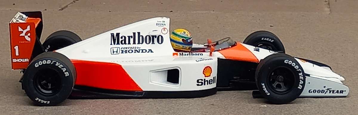 McLaren MP4-6 - Ayrton Senna - 1991 World Champion - Minichamps 1/18