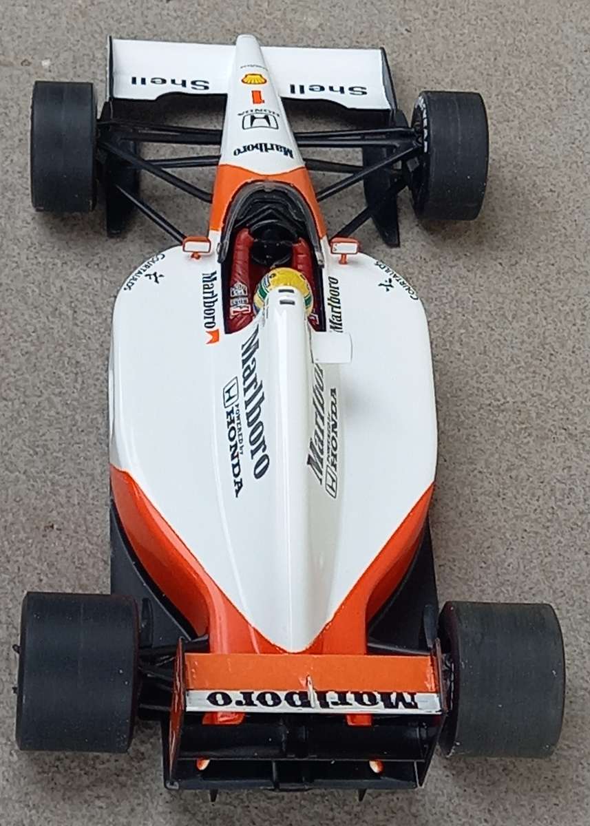 McLaren MP4-6 - Ayrton Senna - 1991 World Champion - Minichamps 1/18