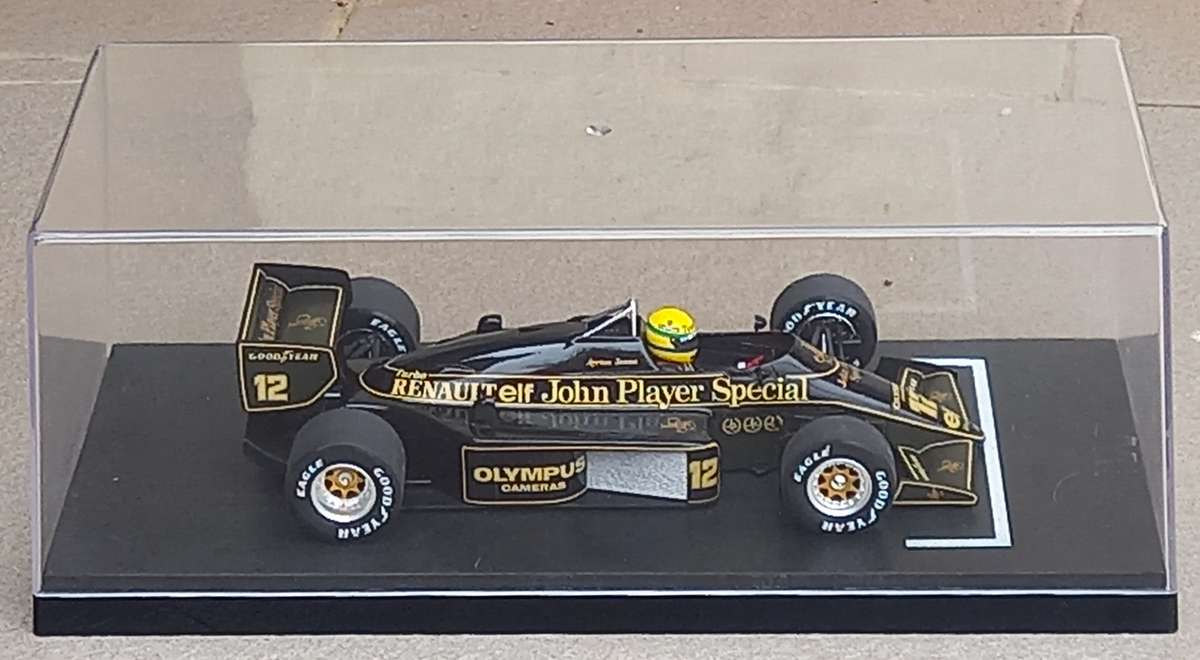 Lotus-Renault 97T - Ayrton Senna - 1985 Grand Prix winner - Minichamps 1/18