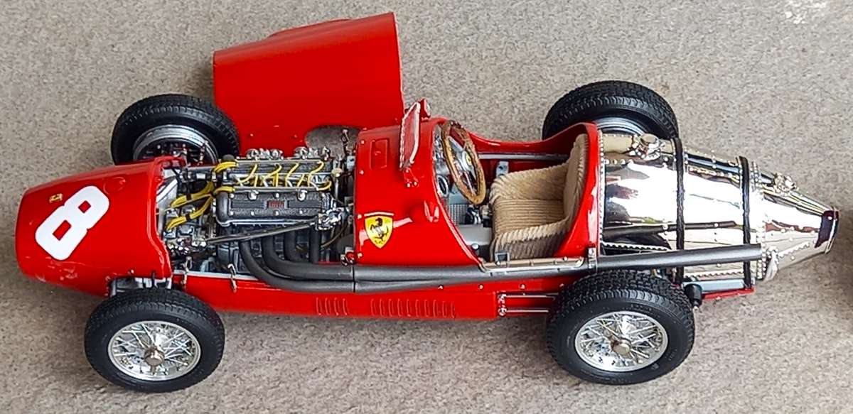 Ferrari Tipo 500 - Ascari - 1952/53 World Champion - CMC 1/18