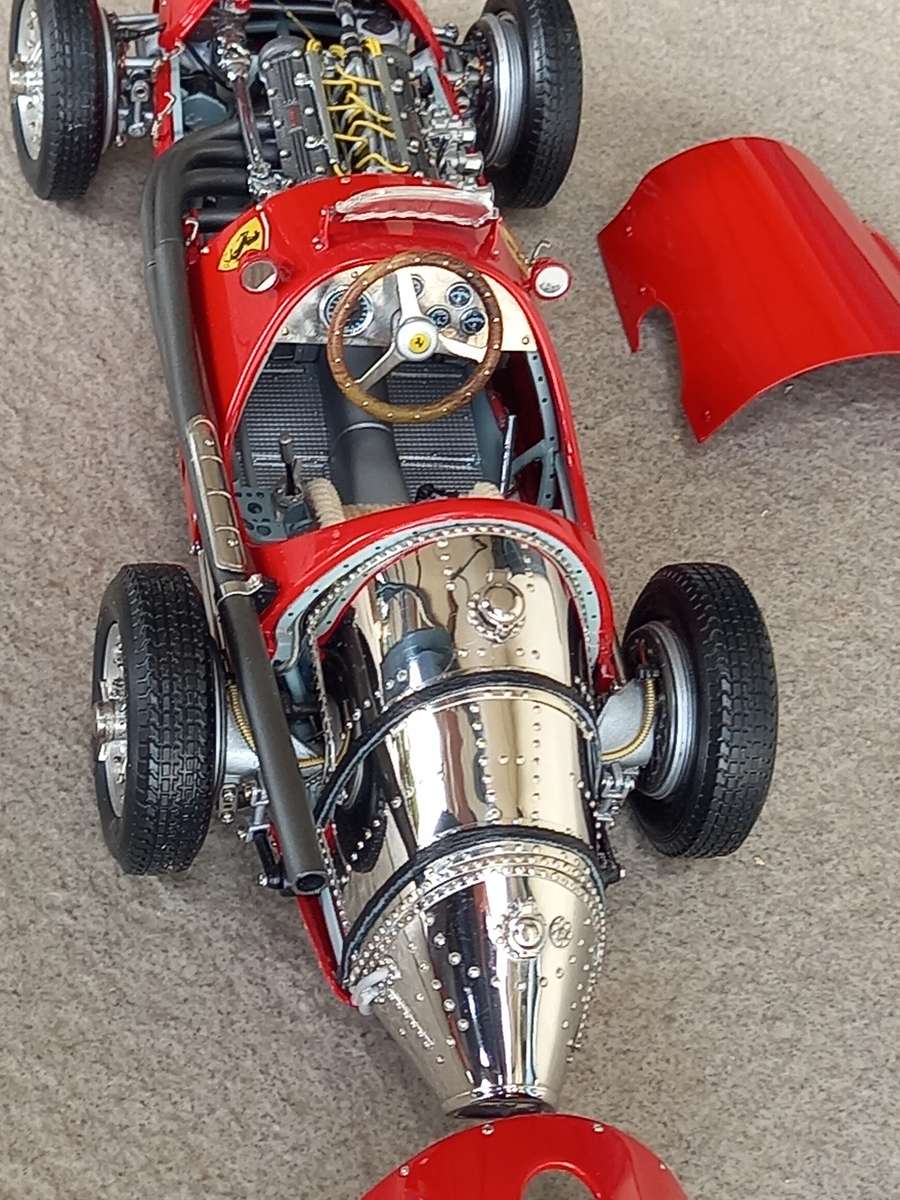 Ferrari Tipo 500 - Ascari - 1952/53 World Champion - CMC 1/18