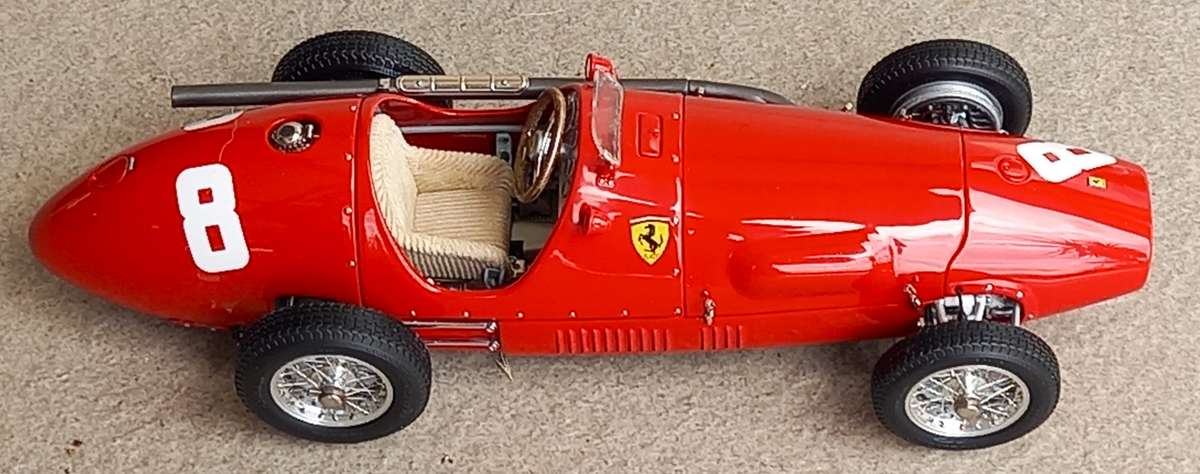 Ferrari Tipo 500 - Ascari - 1952/53 World Champion - CMC 1/18