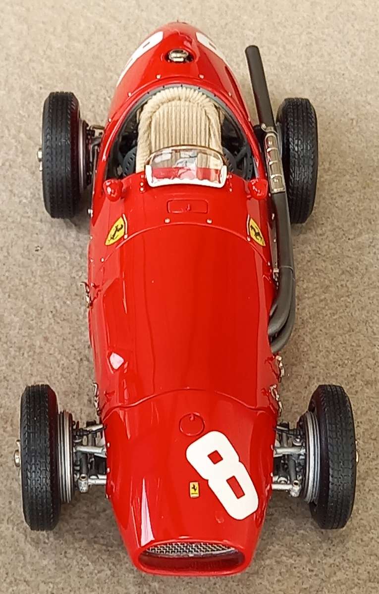 Ferrari Tipo 500 - Ascari - 1952/53 World Champion - CMC 1/18
