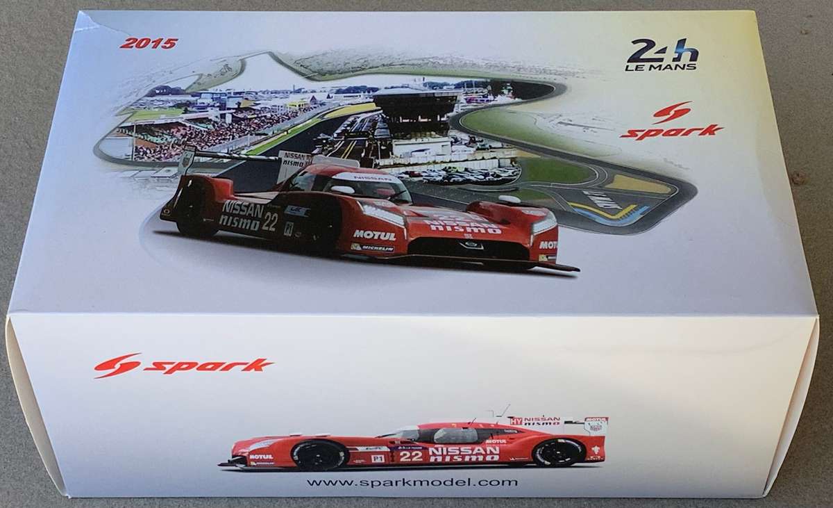 Nissan GT-R LM Nismo - 2015 Le Mans - Spark 1/18