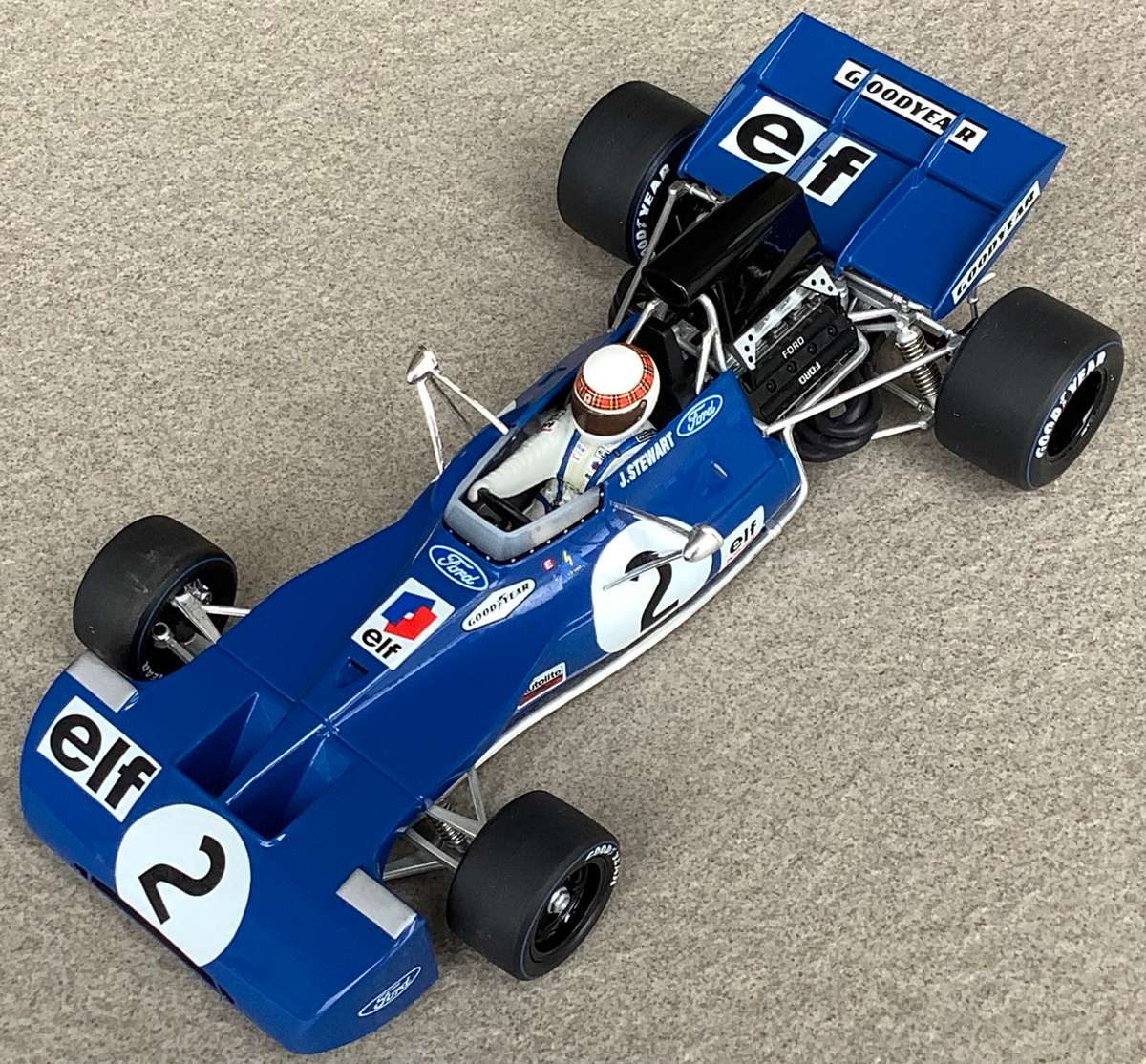 Tyrrell 003 - 1971 World Champion -Jackie Steward - Minichamps 1/18