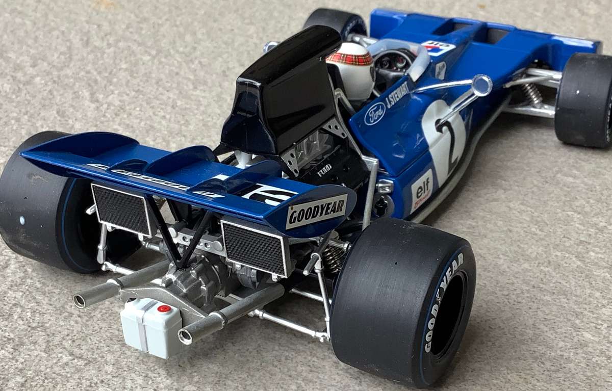 Tyrrell 003 - 1971 World Champion -Jackie Steward - Minichamps 1/18