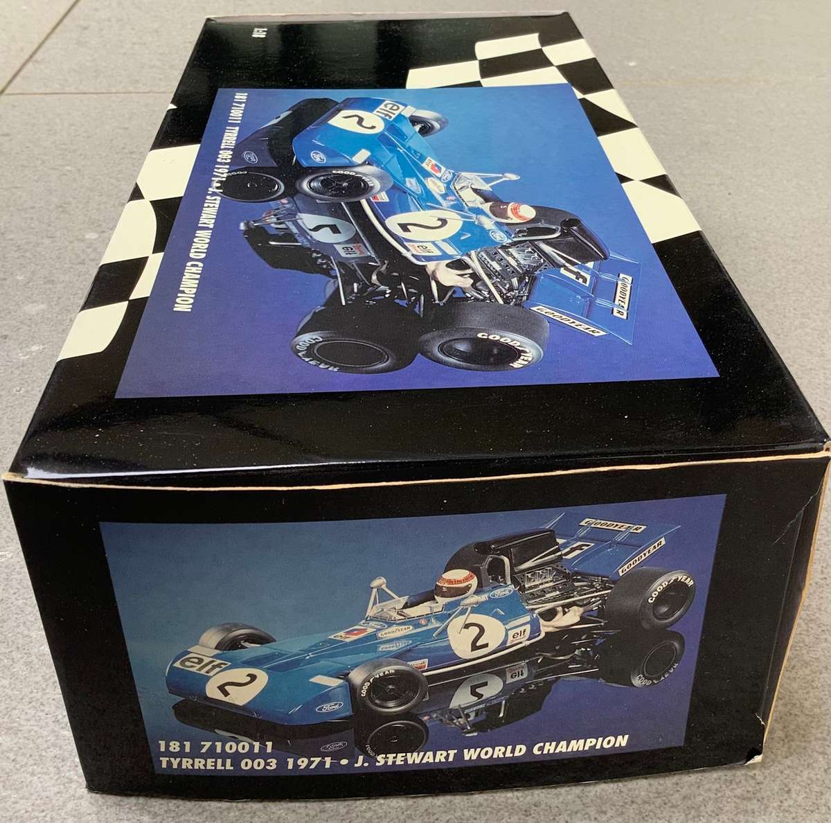 Tyrrell 003 - 1971 World Champion -Jackie Steward - Minichamps 1/18