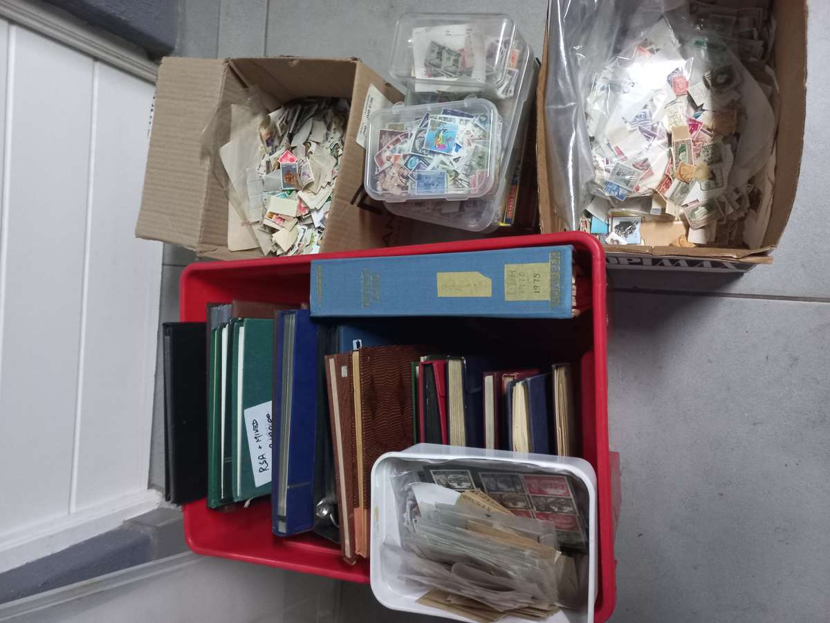 18 ALBUMS/FILES WITH STAMPS AND FIRST DAY COVERS HUGE LOT OF LOOSE STAMPS