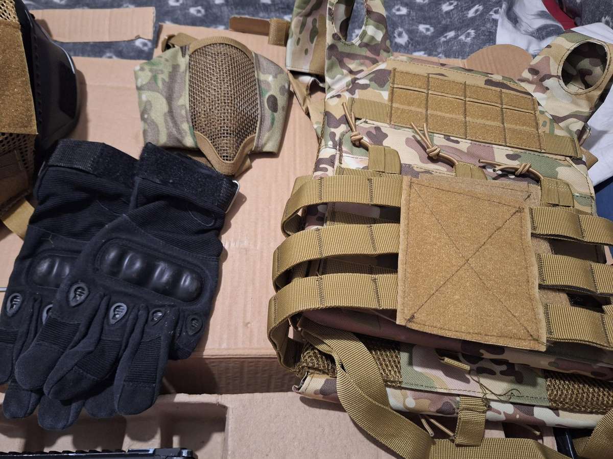 Ultimate Airsoft Tactical Kit  Armalite M15A4 Carbine Edition