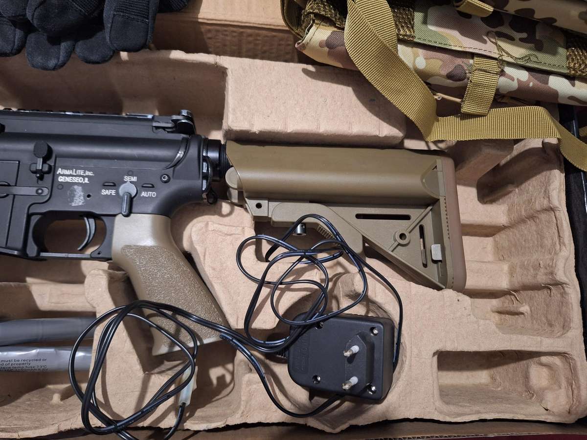 Ultimate Airsoft Tactical Kit  Armalite M15A4 Carbine Edition