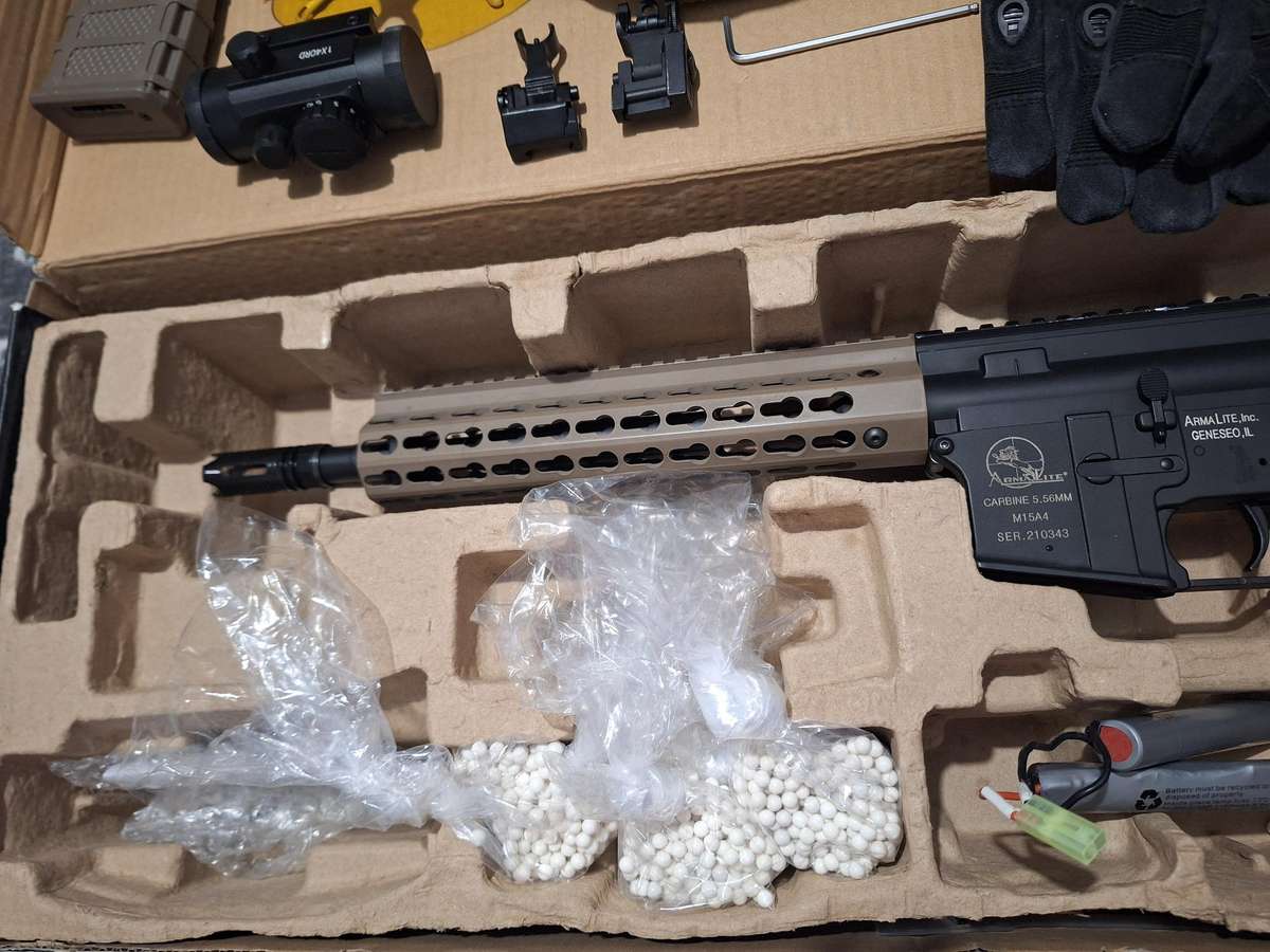 Ultimate Airsoft Tactical Kit  Armalite M15A4 Carbine Edition