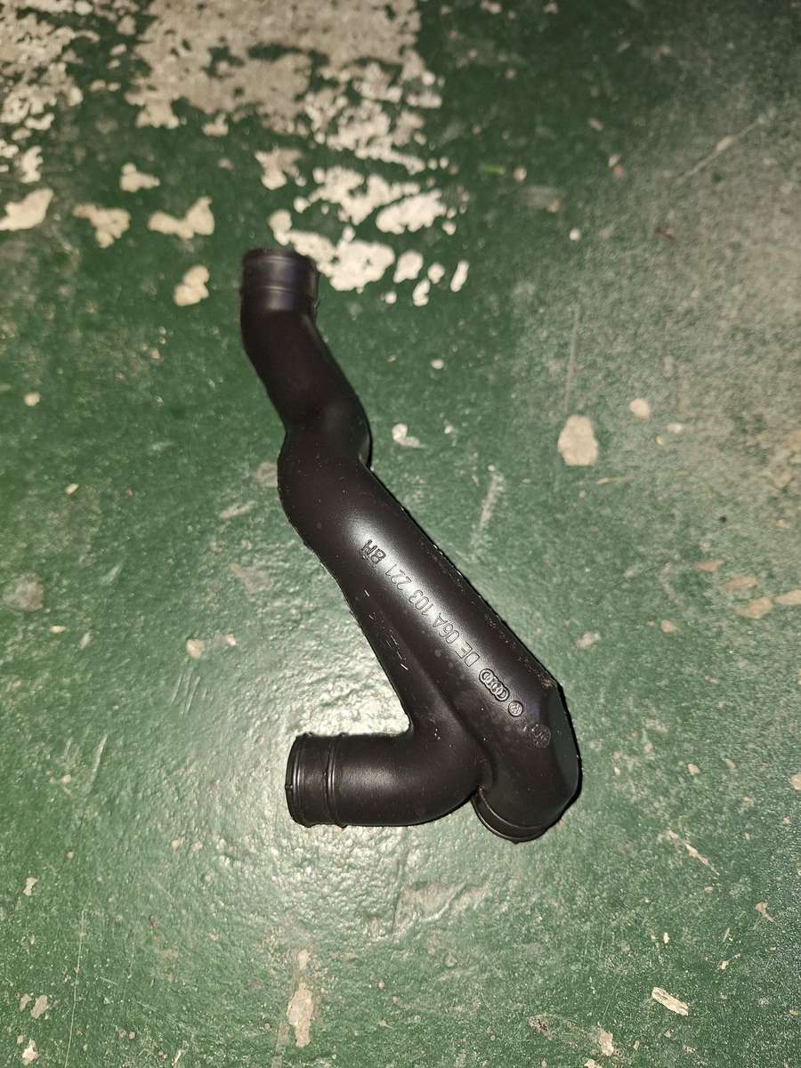 golf 4 1.8T Breather pipe