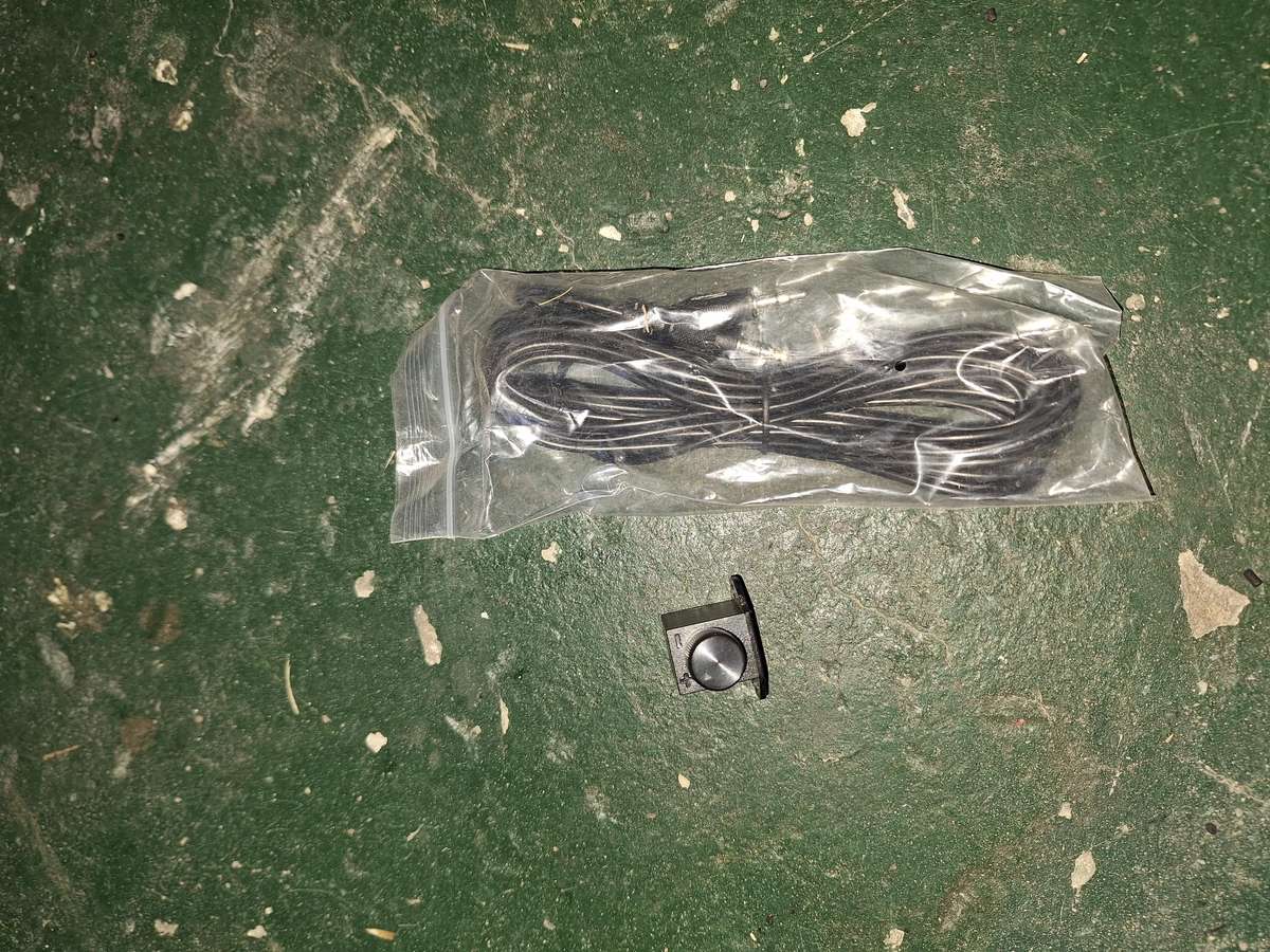 Bass controller with cable for Car amp