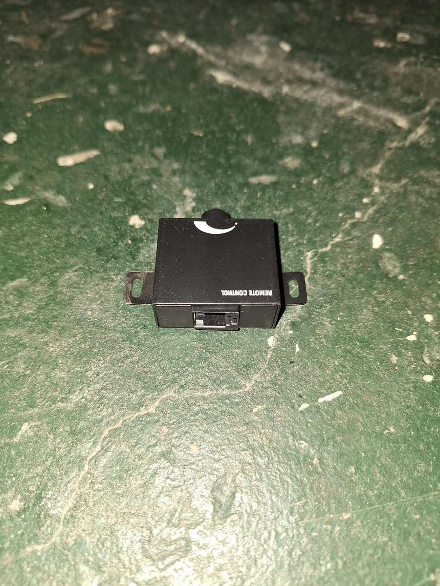 car audio bass controller