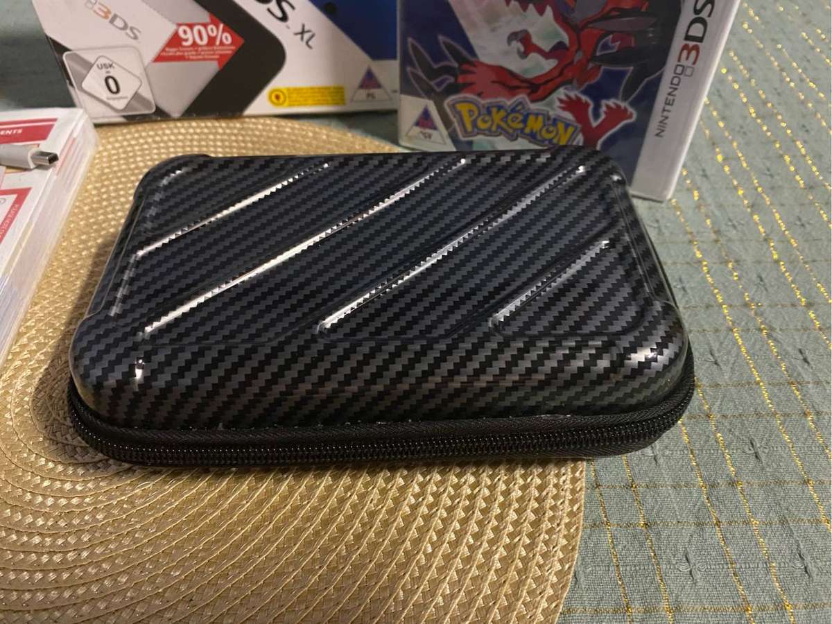 Nintendo 3DS XL Console & Pokemon Y bundle