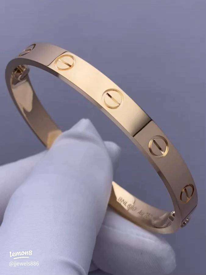 BEAUTIFUL BRACELET / BANGLE - ANTI TARNISH -GOLD PLATED - 70% OFF(best gift)