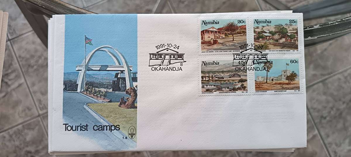 MIXED LOT OF FDC AND STAMPS IN BOX