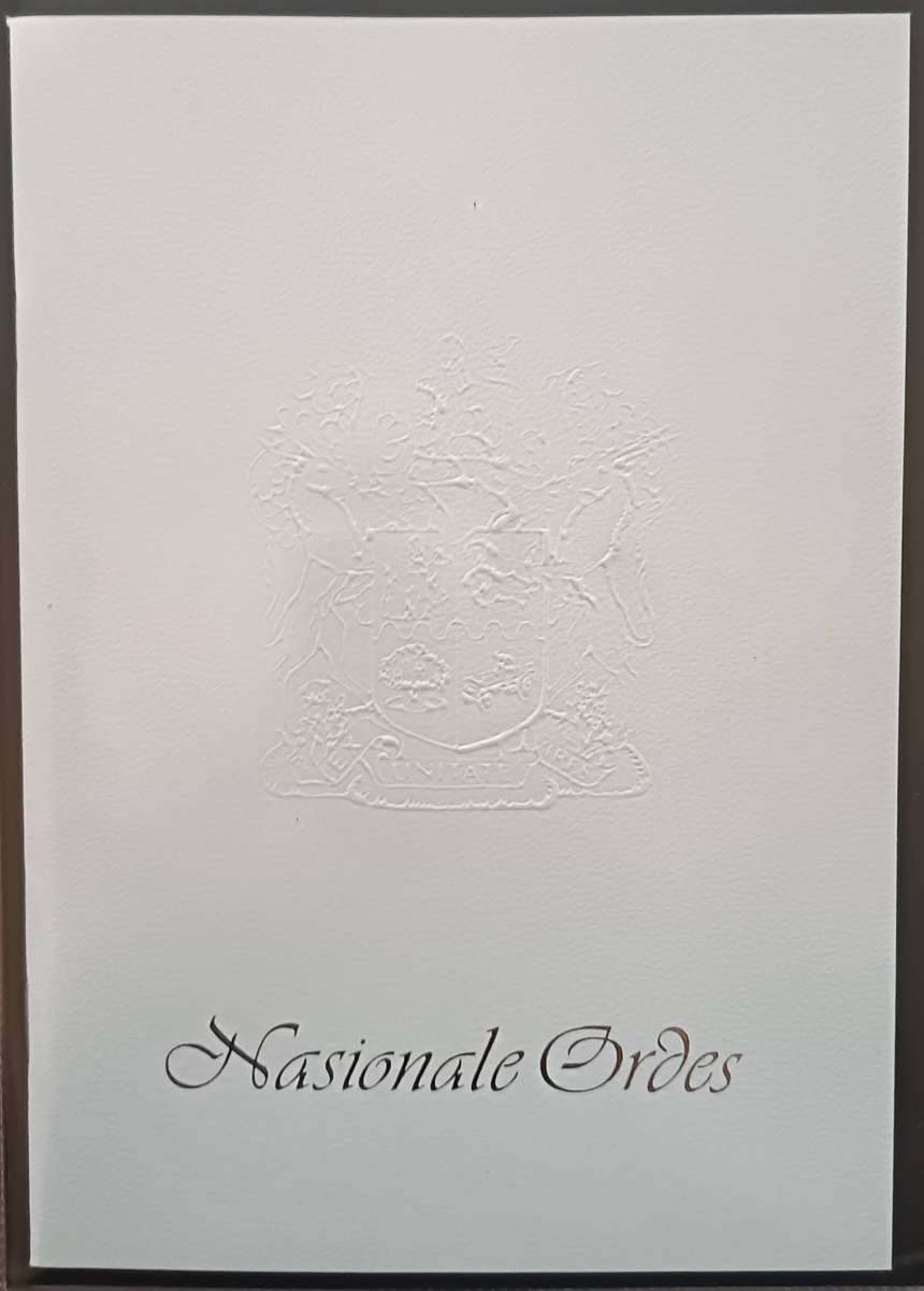 MIXED SELECTION OF FDC IN ALBUM