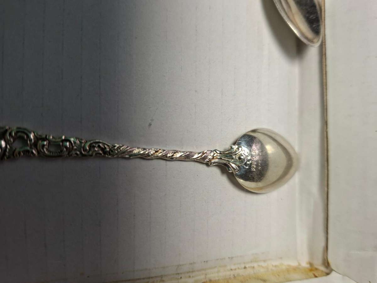 6 STERLING SPOONS  NORWAY 830S  (50 gram)