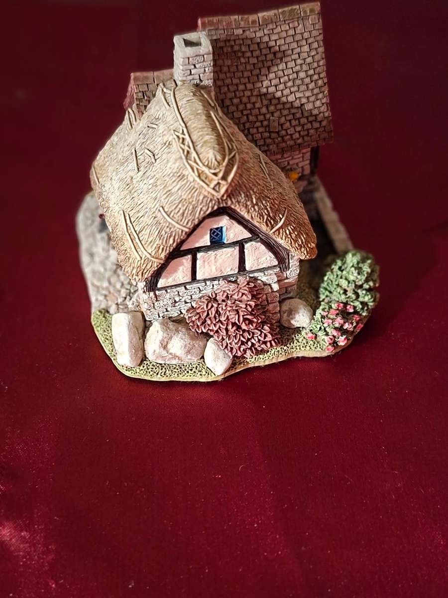 LILLIPUT LANE THE WATERSID MILL