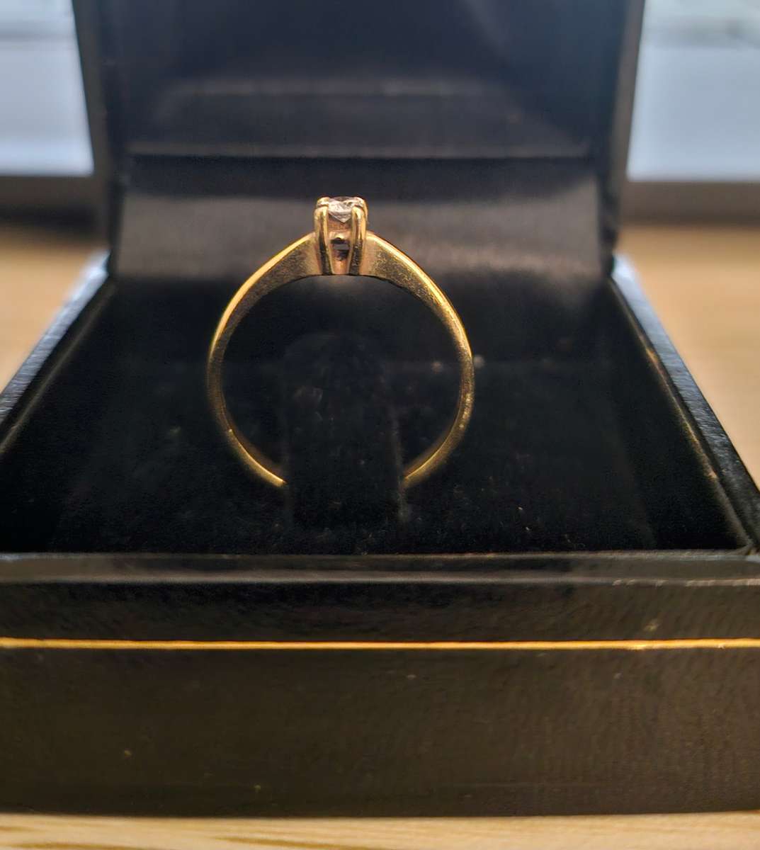 Dainty 9ct Gold Diamond Ring