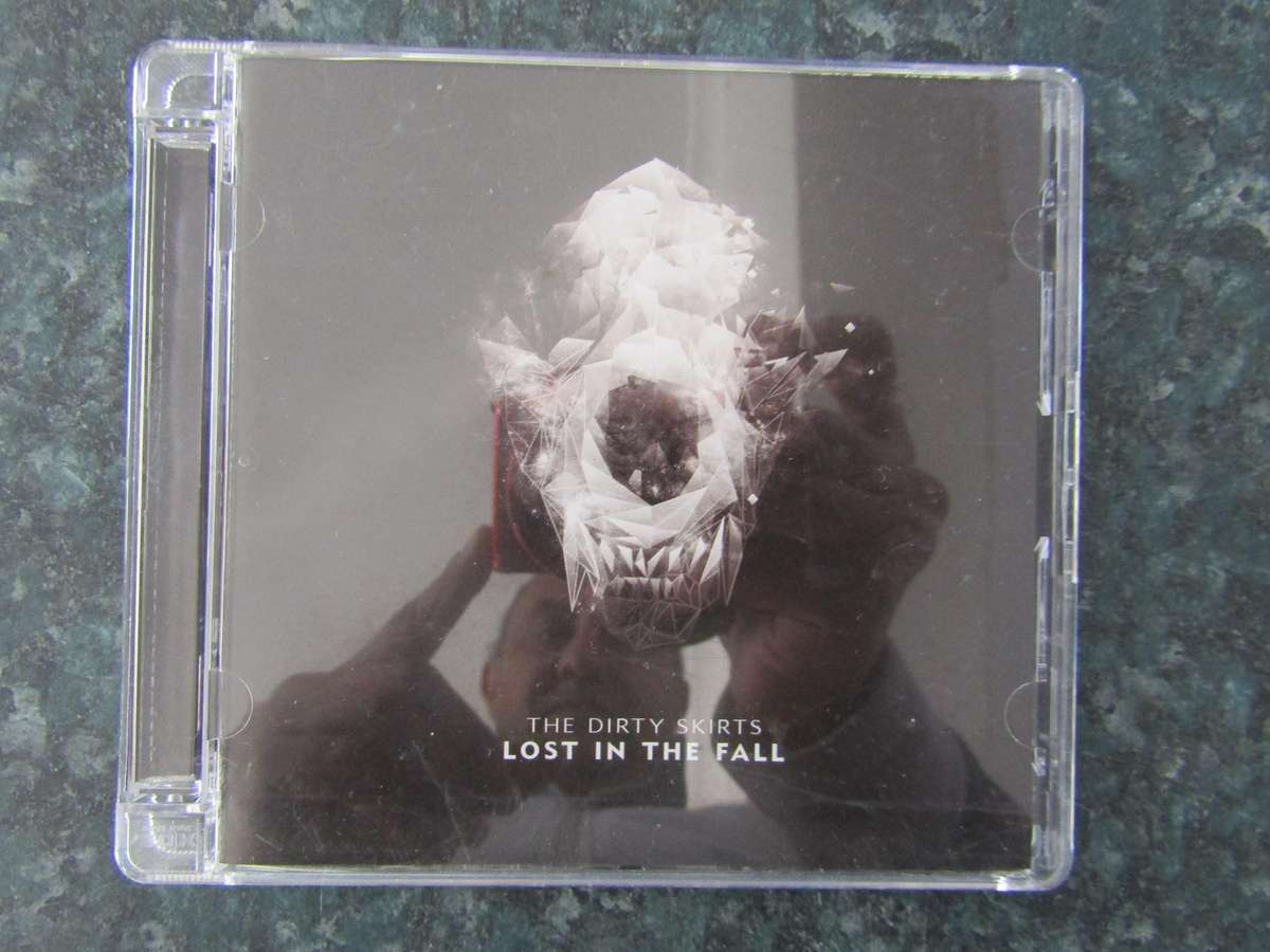 The Dirty Skirts - Lost In The Fall (CD)