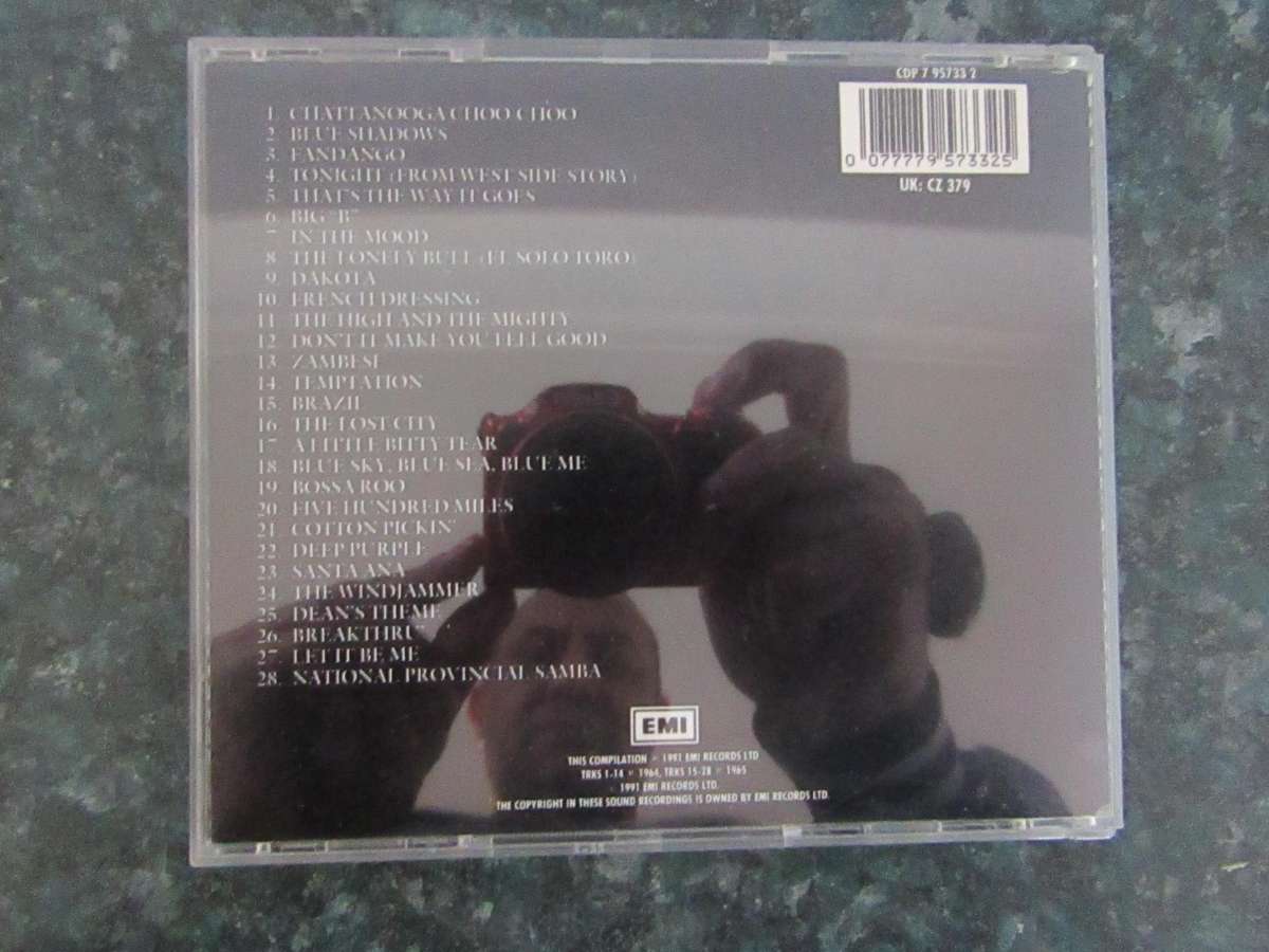 The Shadows - Dance With The Shadows/Sound Of The Shadows (CD)
