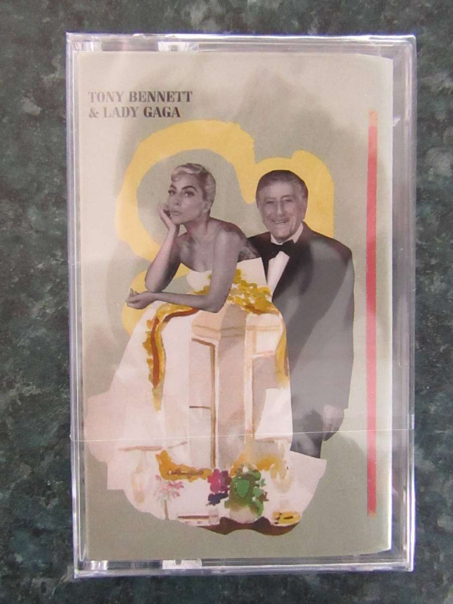 Tony Bennett & Lady Gaga - Love For Sale (Cassette)