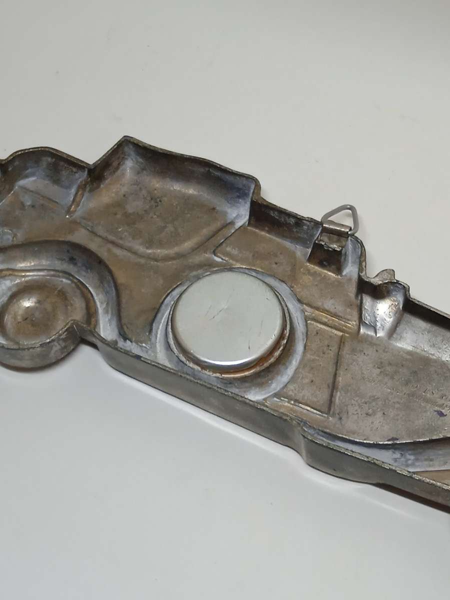 1933 ROLLS ROYCE THERMOMETER