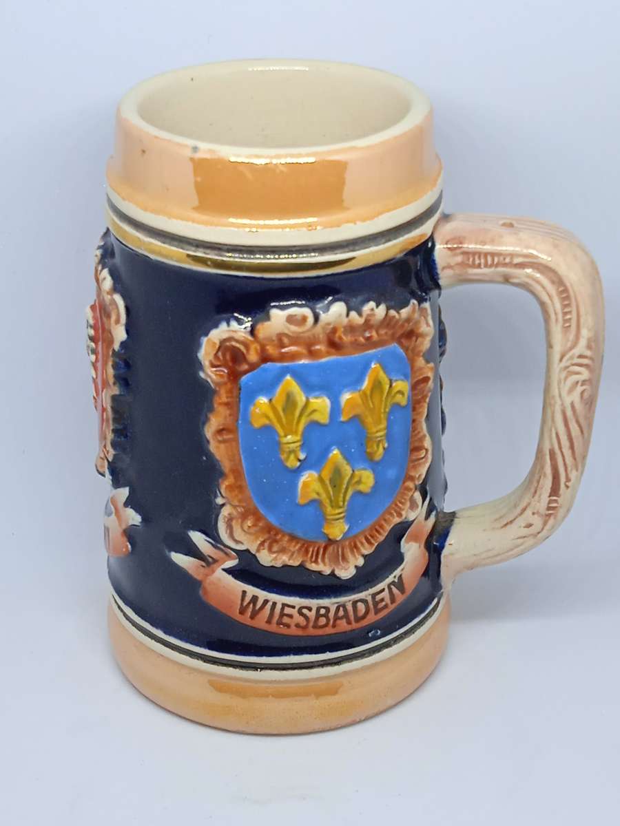 VINTAGE GERMAN BEER MUG