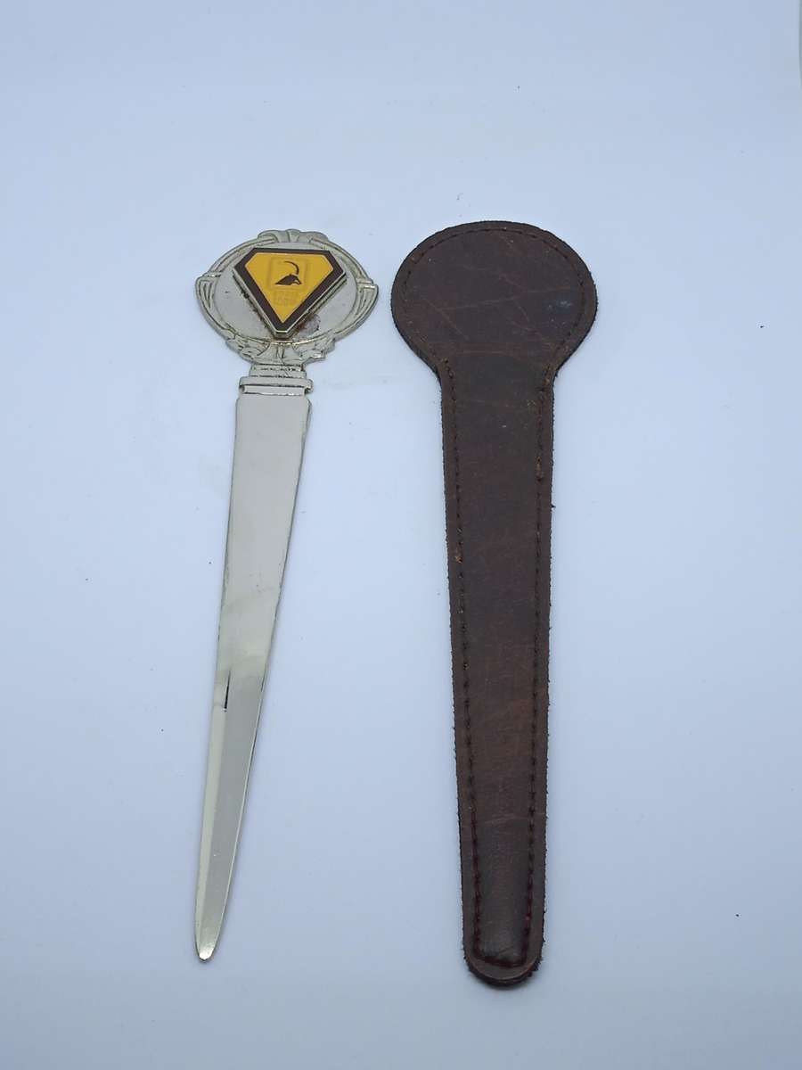 VINTAGE LETTER OPENER