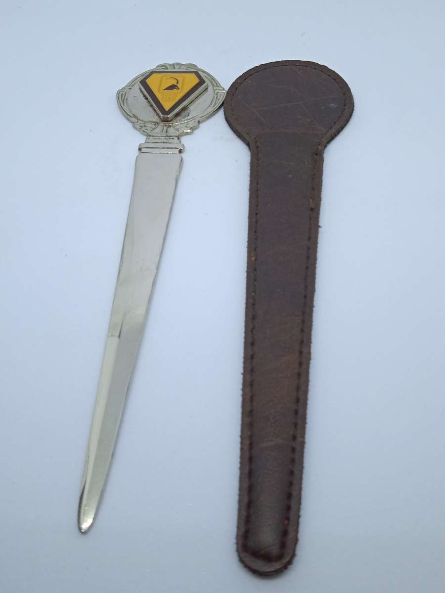 VINTAGE LETTER OPENER