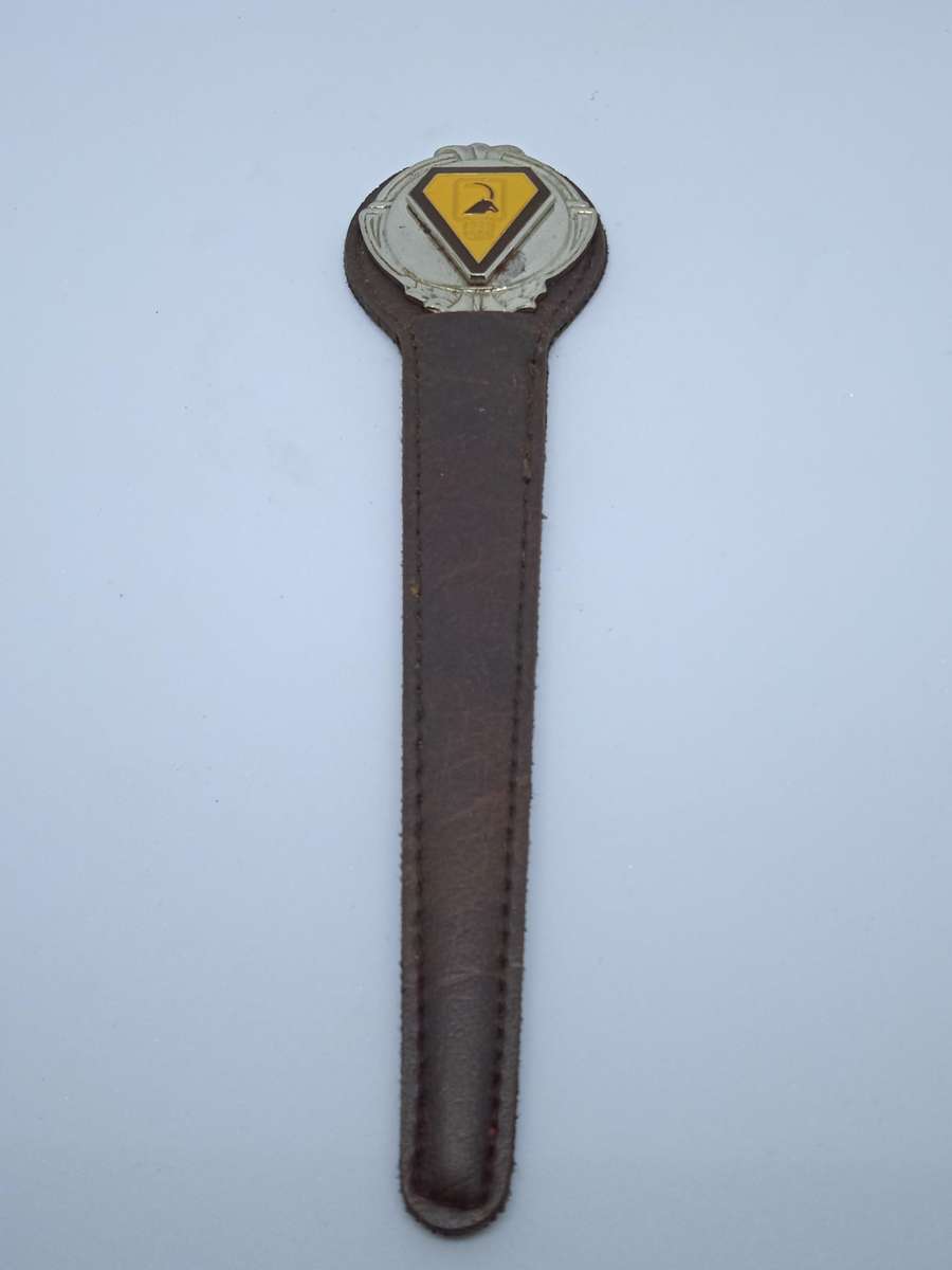 VINTAGE LETTER OPENER