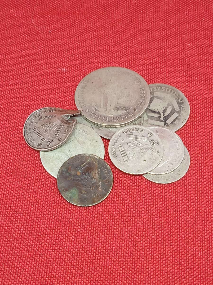 19 GRAMS SCRAP 80% SILVER COINS