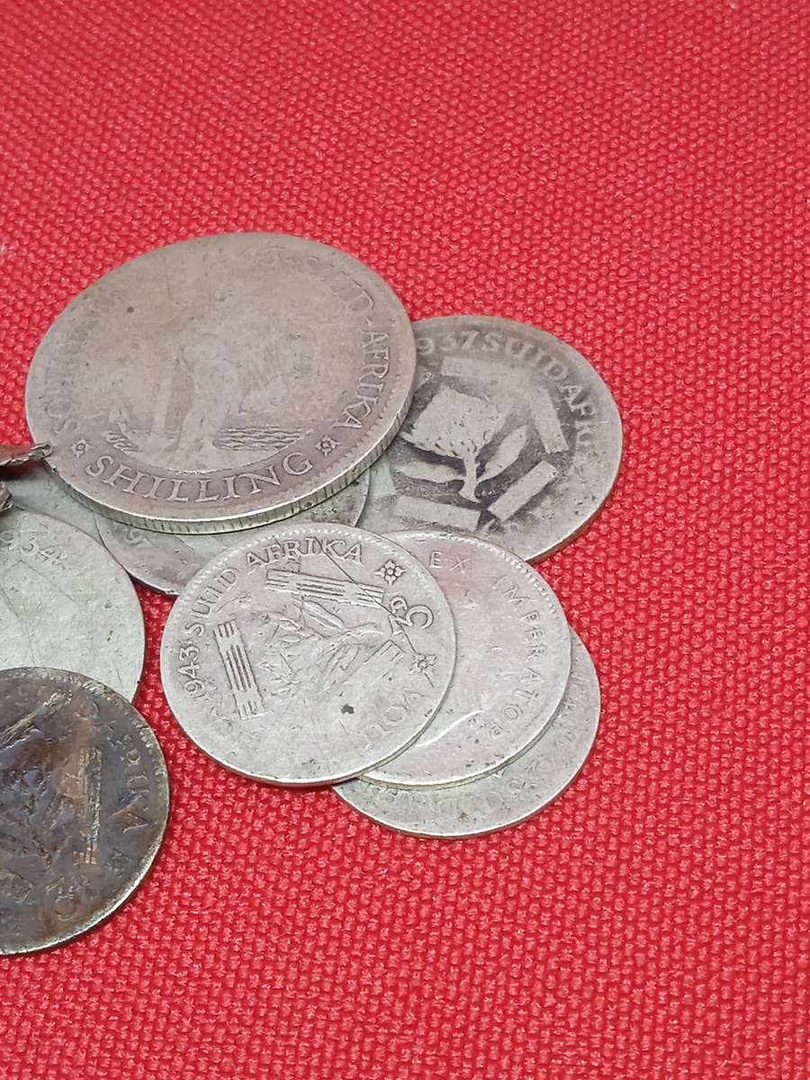 19 GRAMS SCRAP 80% SILVER COINS
