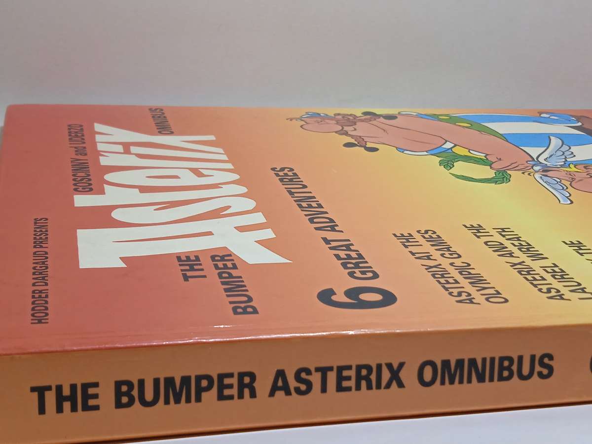 THE BUMPER ASTERIX OMNIBUS