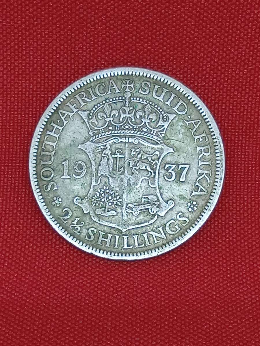 1937 SILVER HALF CROWN
