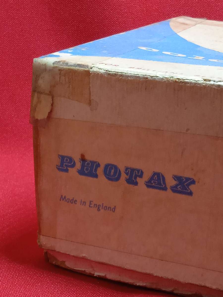 VINTAGE PHOTAX COLOUR VIEWER